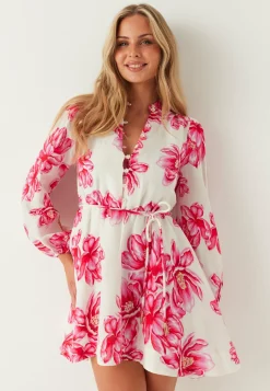 FOREVER NEW Kukkakuosiset Ja Kuviolliset Mekot|Kesämekot*Annalise Fluted Mini Dress