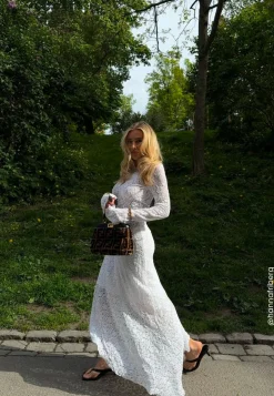 BUBBLEROOM Juhlasetit|Rennot Setit*Asymmetric Lace Skirt