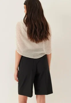 VERO MODA Pitkät Shortsit|Rennot Shortsit*Awpassi Mw Knee Shorts Noos