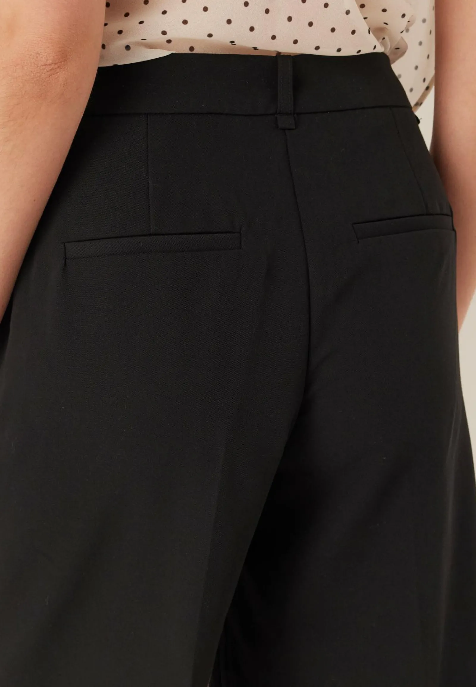 VERO MODA Pitkät Shortsit|Rennot Shortsit*Awpassi Mw Knee Shorts Noos