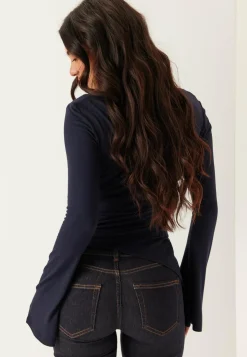 BUBBLEROOM Pitkähihaiset Topit|Drapeeratut Topit*Boat Neck Asymmetric Top