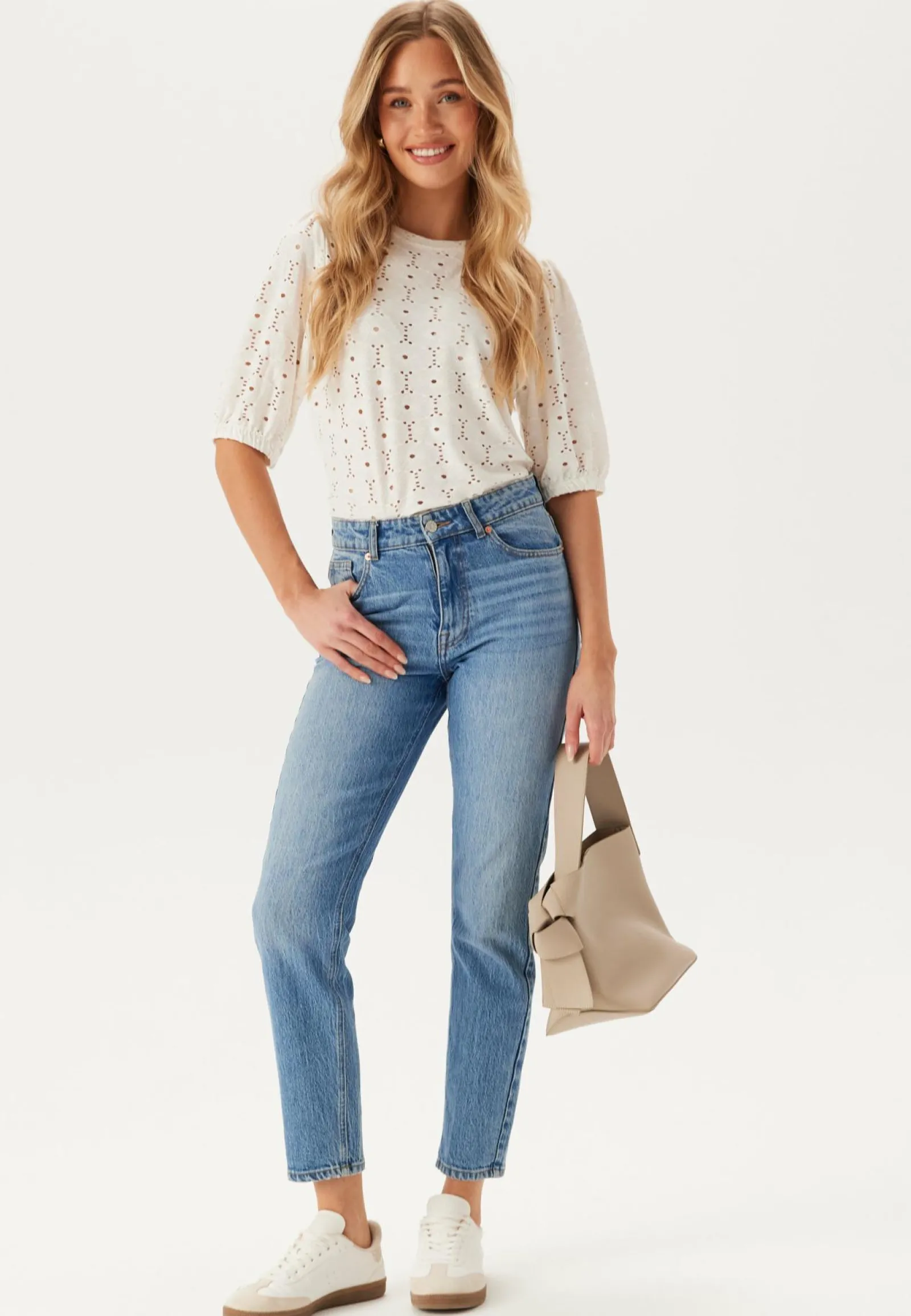 Happy Holly Kukkakuosiset Topit*Broderie Anglaise Top