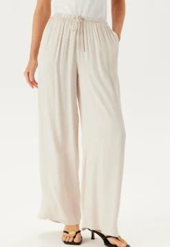 BUBBLEROOM Juhlasetit|Rennot Setit*CC Viscose Satin Trousers