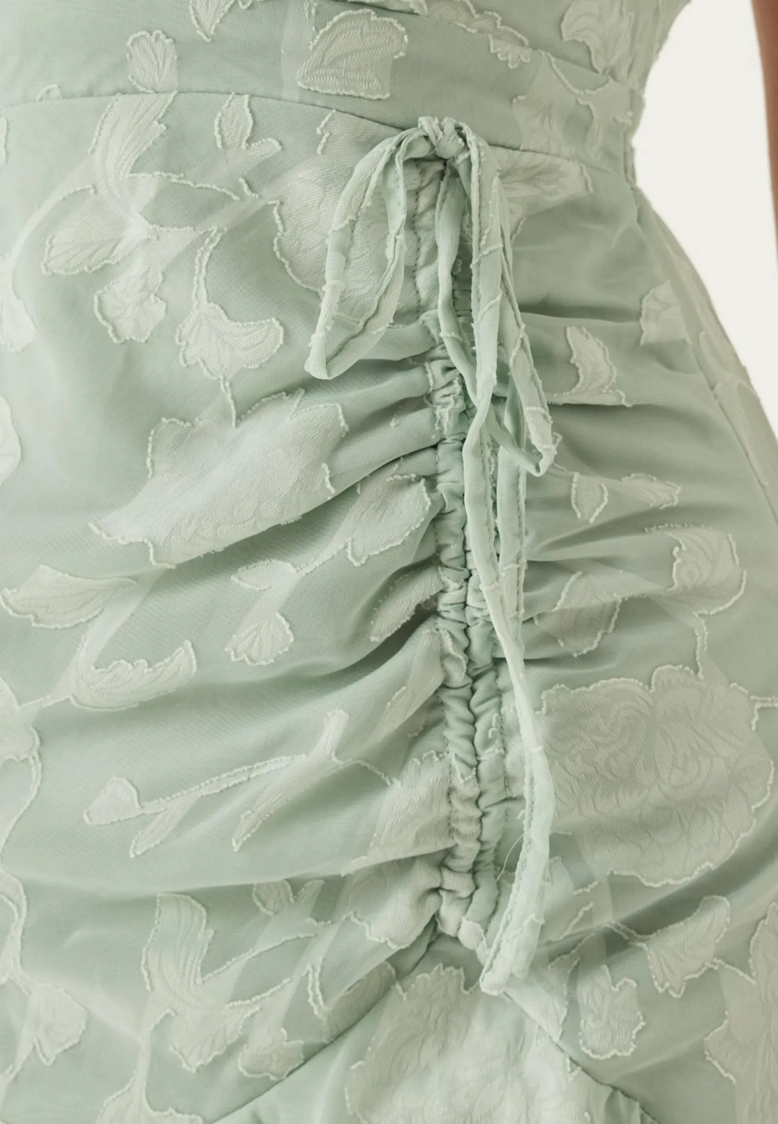 Goddiva Juhlamekot|Kesämekot*Chiffon Flutter High Low Dress