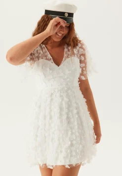 Bubbleroom Occasion Minimekot|Valmistujaismekot*3D Floral V-neck Dress