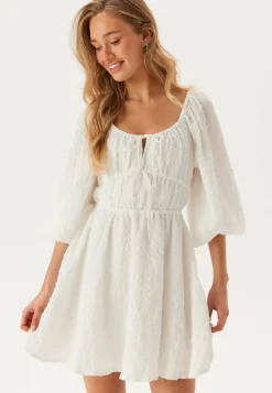 Bubbleroom Occasion Juhlamekot|Kesämekot*Diamond Neck Dress