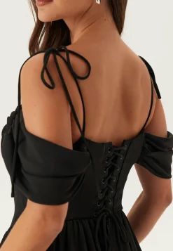 Bubbleroom Occasion Uudenvuoden Mekot|Iltapuvut*Draped Off Shoulder Corset Midi Dress