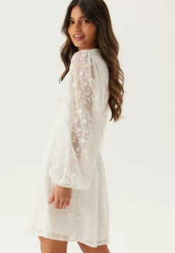 Bubbleroom Occasion Juhlamekot|Pitkähihaiset Mekot*Embroidered Short Dress