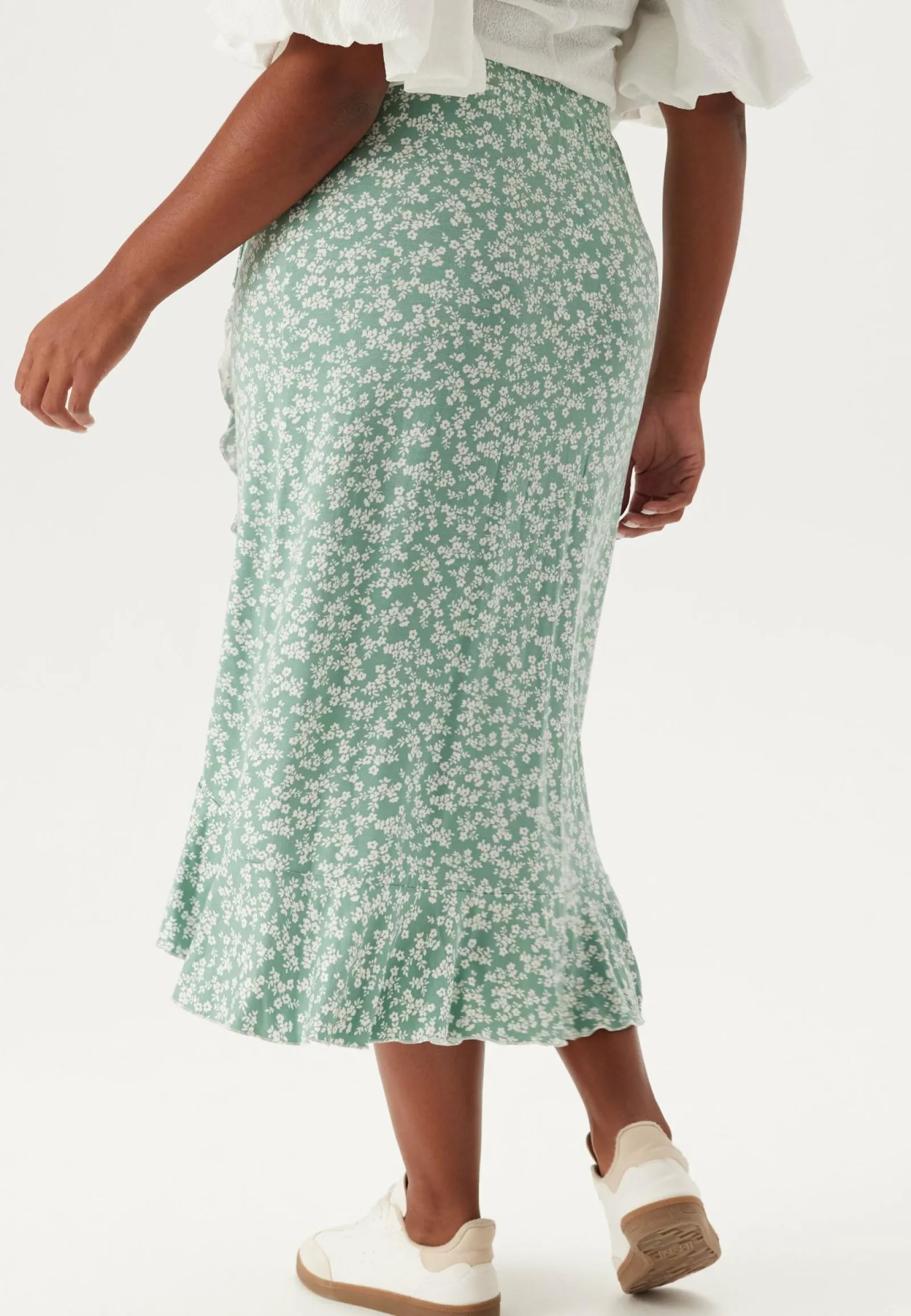 Happy Holly Midihameet|Rennot Hameet*Frill Wrap Skirt