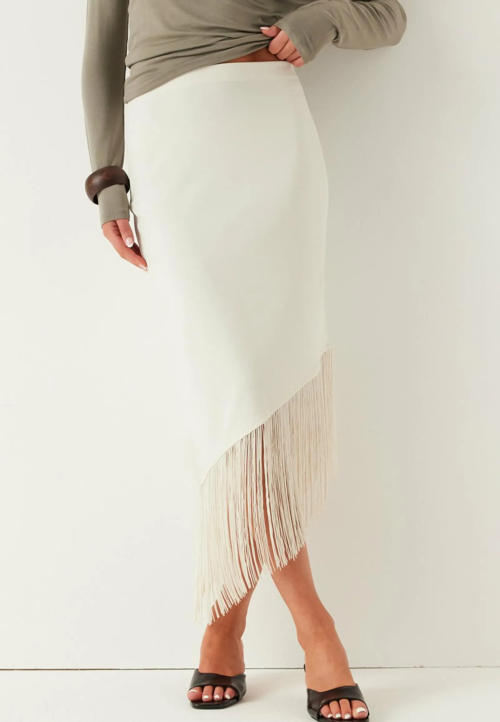 BUBBLEROOM Juhlameet*Fringe Skirt