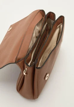 Guess Olkalaukut*Gregoria Flap Crossbody