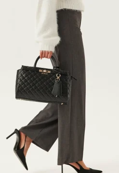 Guess Olkalaukut*Idra Girlfriend Satchel