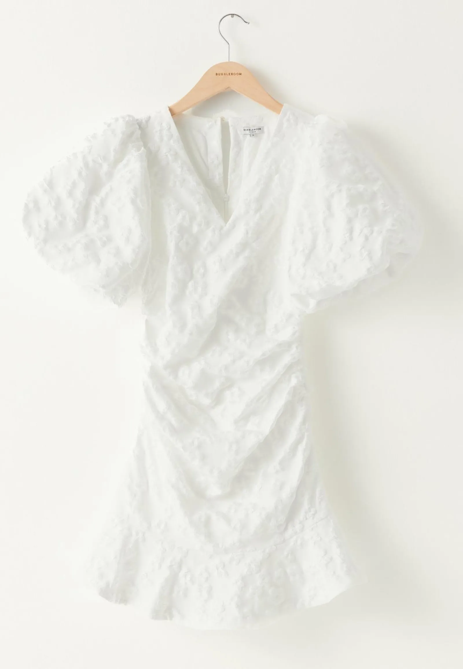 Bubbleroom Occasion Puhvihihalliset Mekot|Kesämekot*Jacquard Flounce Short Dress