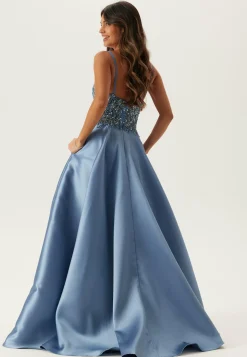 Christian Koehlert Morsiusneitomekot|Vanhojentanssimekot*Mikado Evening Dress