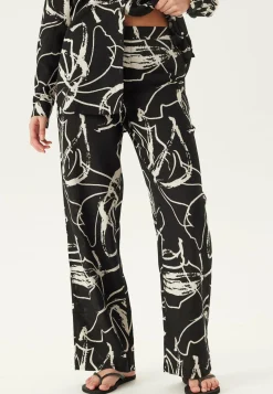 Object Collectors Item Rennot Setit|Pellavahousut*Objsanne Aline Wide Pant Aop