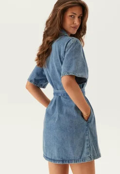 ONLY Farkkumekko*Onlellie Ss Mini Belt Dress