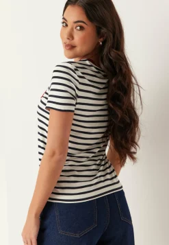 ONLY T-Paidat|Rennot Topit*Onlheart Life S/S TEE JRS NOOS