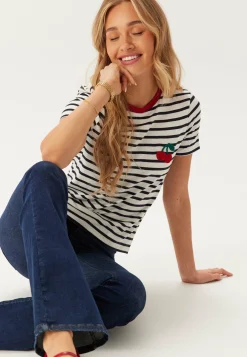 ONLY T-Paidat|Rennot Topit*Onlheart Life S/S TEE JRS NOOS