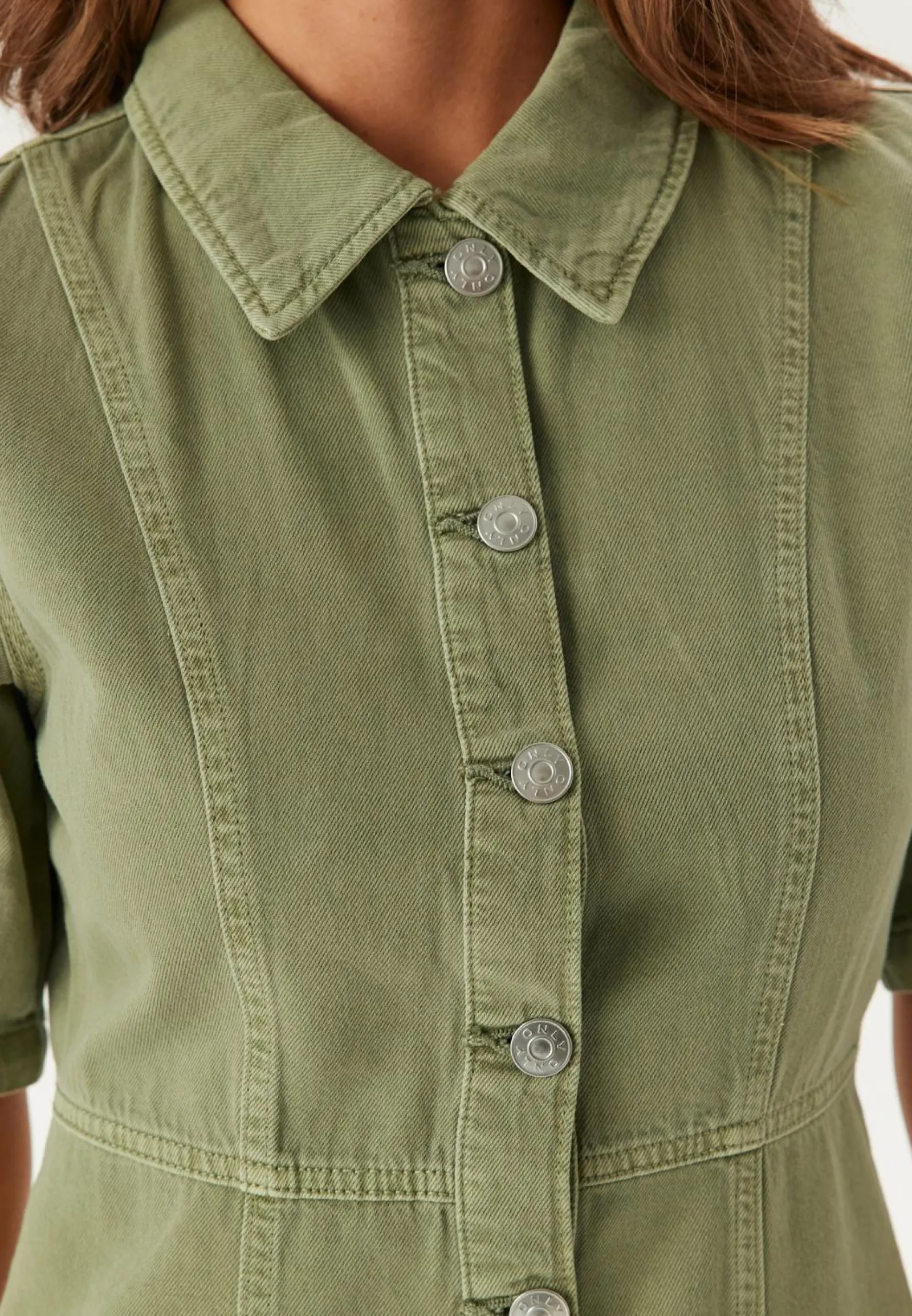 Pieces Farkkumekko*Onlsilla 2/4 SHORT BUTTON DRES