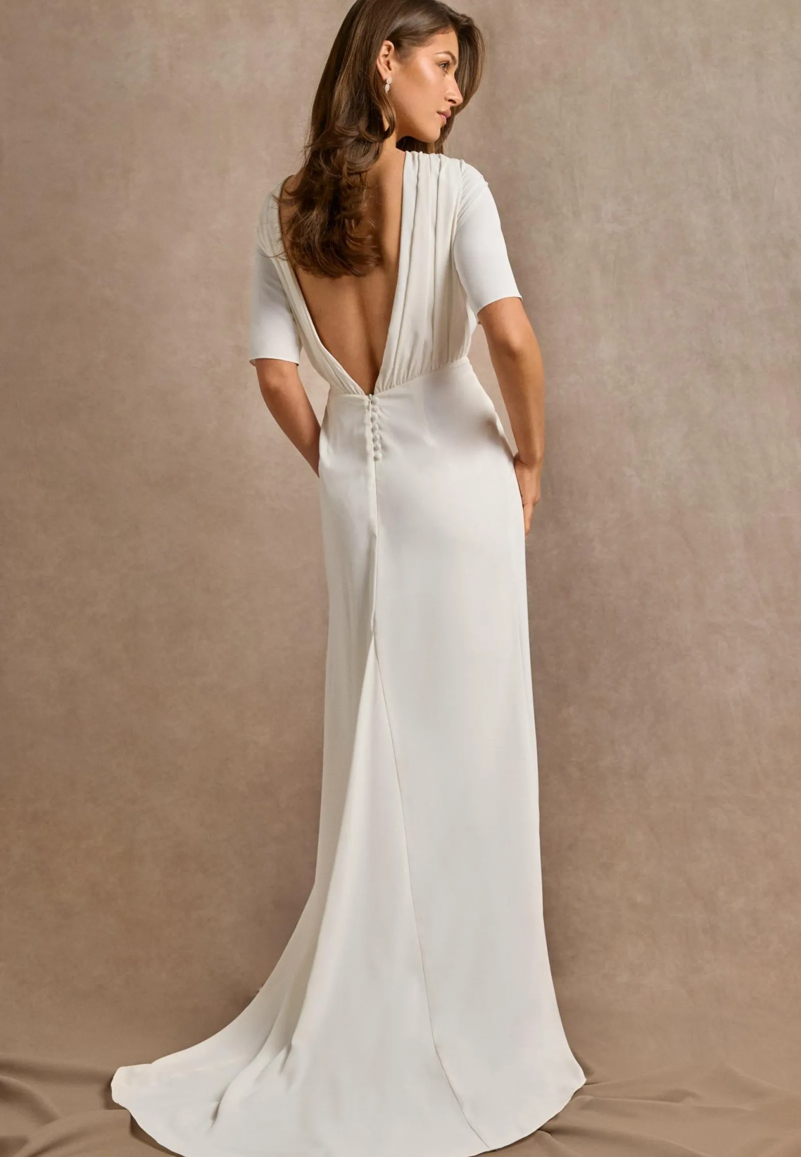 Bubbleroom Occasion Häämekot*Open Back Wedding Gown