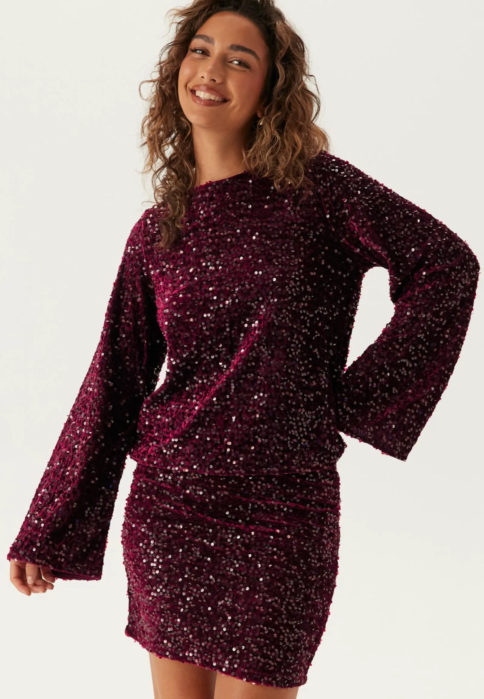 Pieces Pitkähihaiset Topit|Juhlatopit*Pckam Ls Deep Back Bow Top