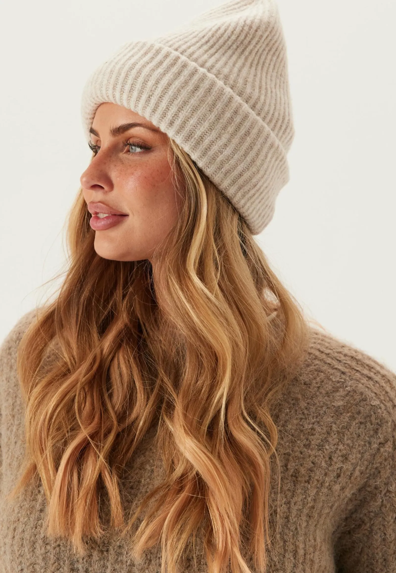 Pieces Hat Ut, Pipot Ja Lippikset*Pcmoella Hood