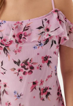 Bubbleroom Occasion Röyhelömekot|Morsiusneitomekot*Peaky Shoulder Flounce Maxi Dress