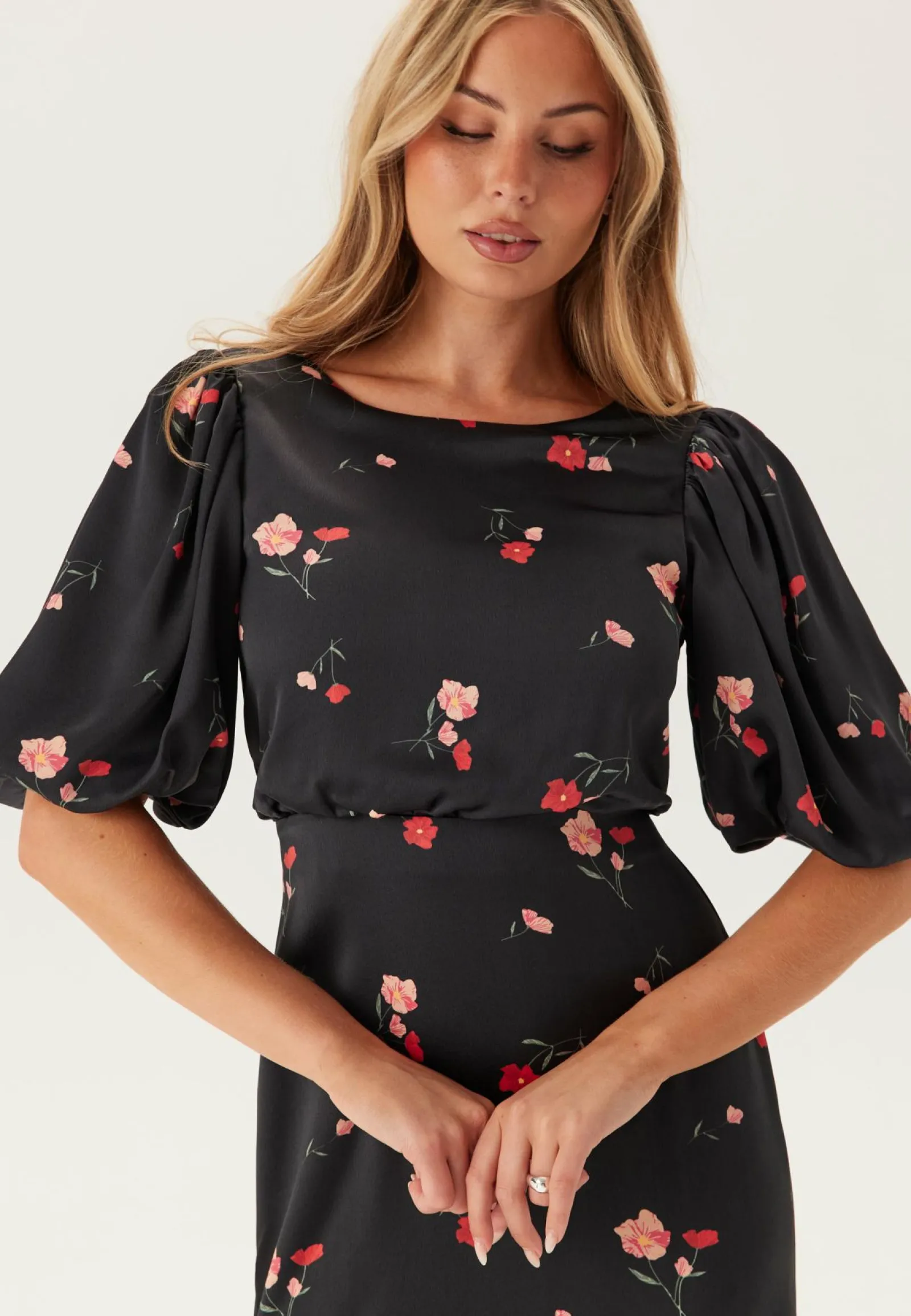 Bubbleroom Occasion Morsiusneitomekot|Juhlamekot*Puff Sleeve Ankle Dress