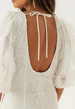 Bubbleroom Occasion Puhvihihalliset Mekot|Kesämekot*Puff Sleeve Embroidered Dress