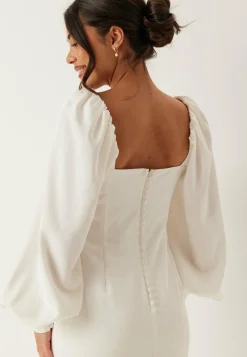 Bubbleroom Occasion Pitkähihaiset Mekot|Häämekot*Puff Sleeve Wedding Gown