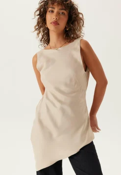 Bubbleroom Ateljé Yksiväriset Puserot Ja Paidat|Tunikat Ja Puserot*Remake Low Back Asymmetric Top