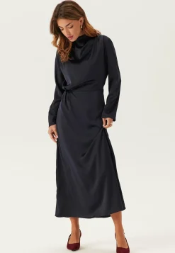 Bubbleroom Occasion Satiinimekot|Juhlam Ekot*Satin Cowl Neck Midi Dress