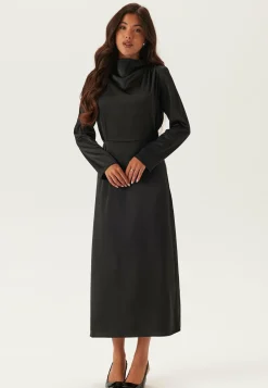 Bubbleroom Occasion Satiinimekot|Pitkähihaiset Mekot*Satin Cowl Neck Midi Dress
