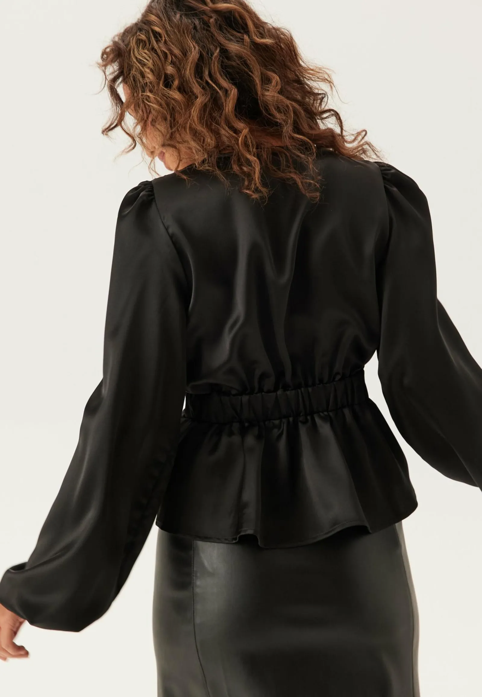 BUBBLEROOM Yksiväriset Puserot Ja Paidat|Tunikat Ja Puserot*Satin V-neck Blouse