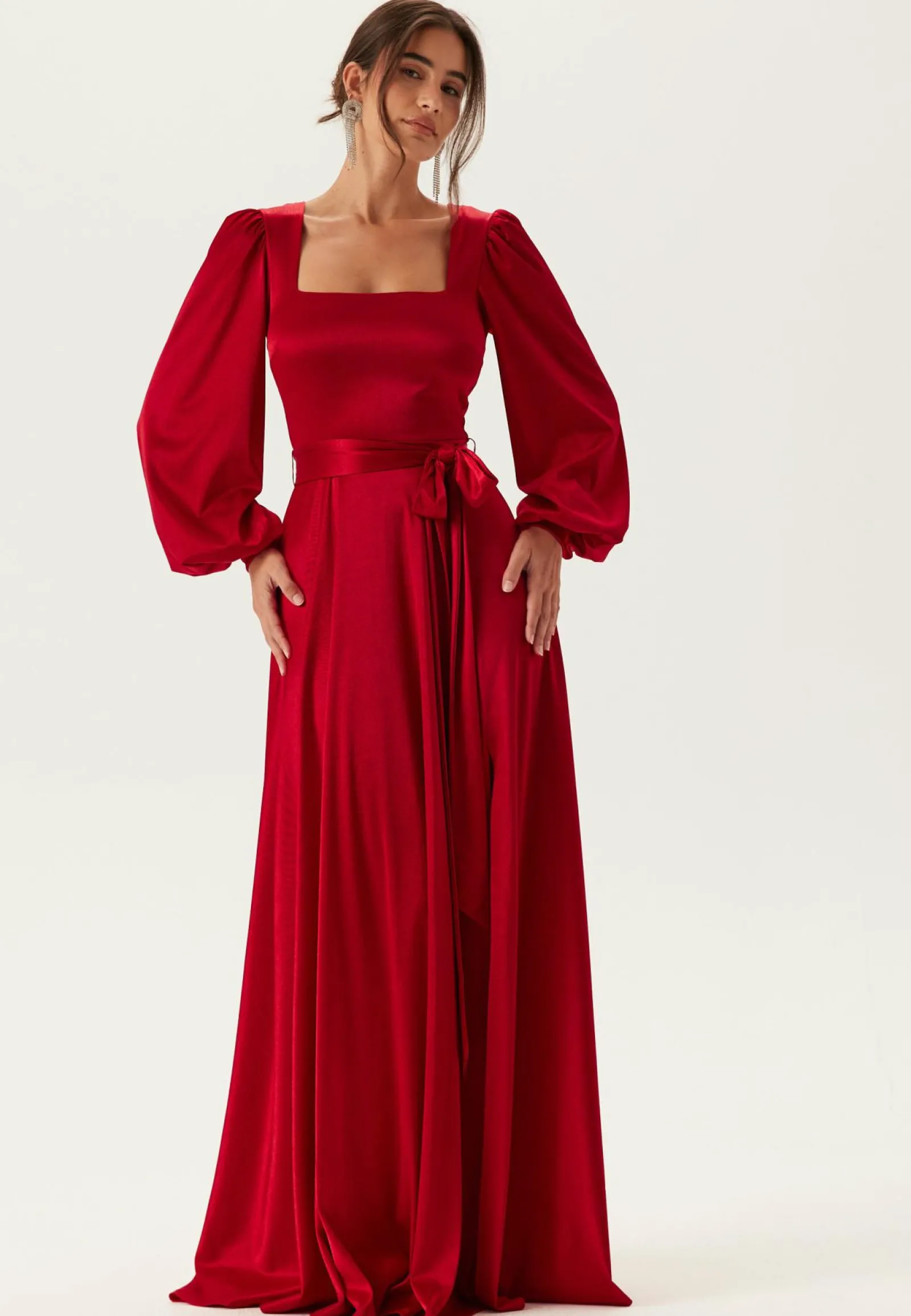 Goddiva Joulumekot|Satiinimekot*Satin Volume Sleeve Maxi Dress