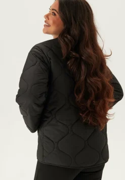 BUBBLEROOM Tikkitakit|Syystakit*Short Quilted Jacket