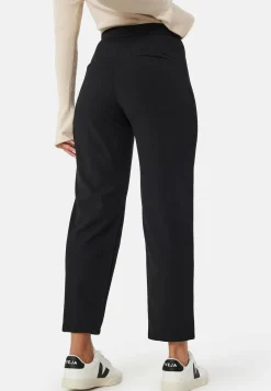 BUBBLEROOM Leveälahkeiset Housut|Rennot Housut*Soft Suit Ankle Trousers