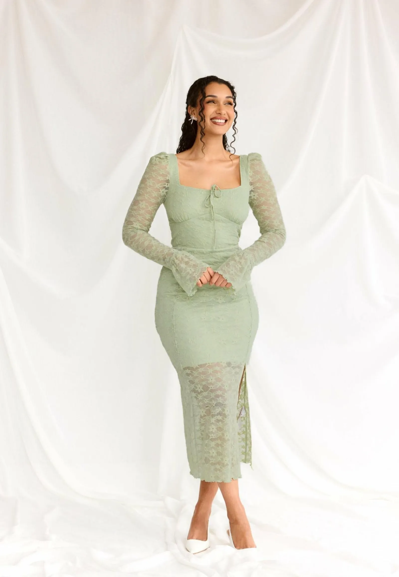 BUBBLEROOM Juhlamekot|Kesämekot*Square Neck Lace Dress