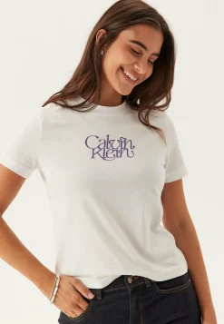 Calvin Klein Jeans T-Paidat|Rennot Topit*Ss Fitted Script Calvin Klein Te