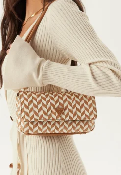Guess Olkalaukut*Tessi Flap Shoulder Bag
