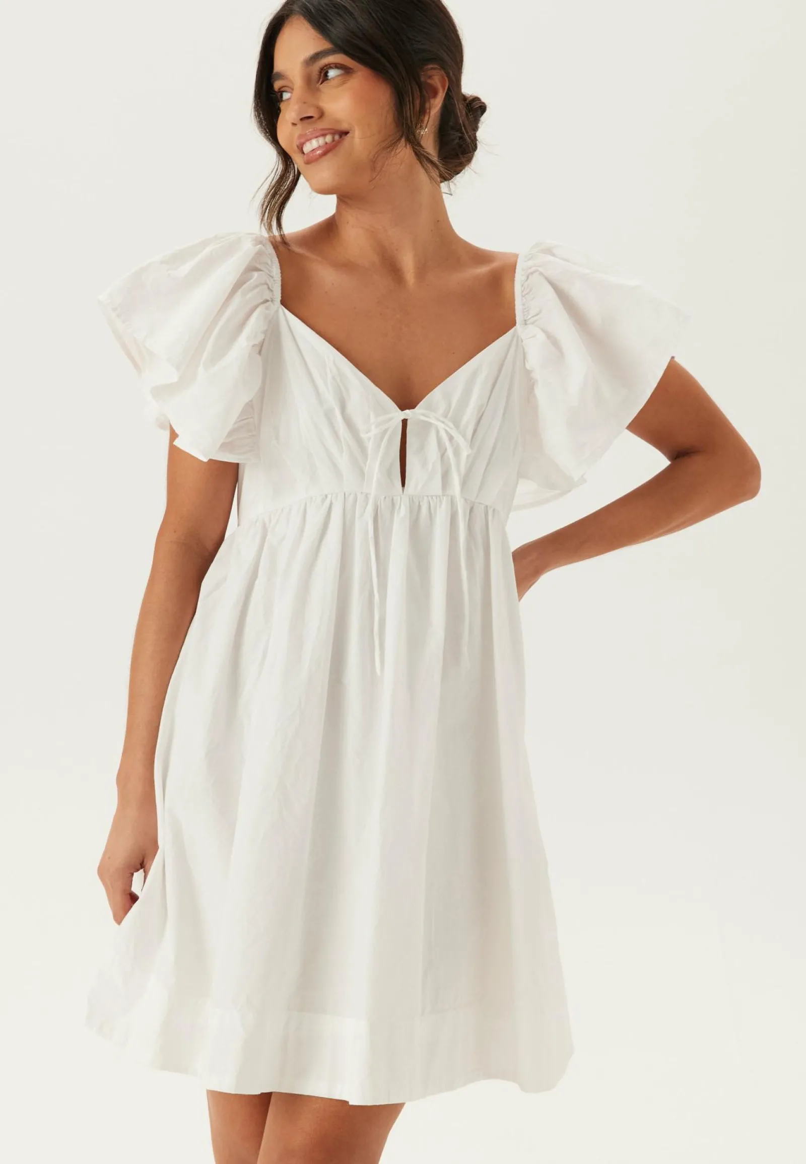 Bubbleroom Occasion Kesämekot|Minimekot*Tie Back Frill Short Dress