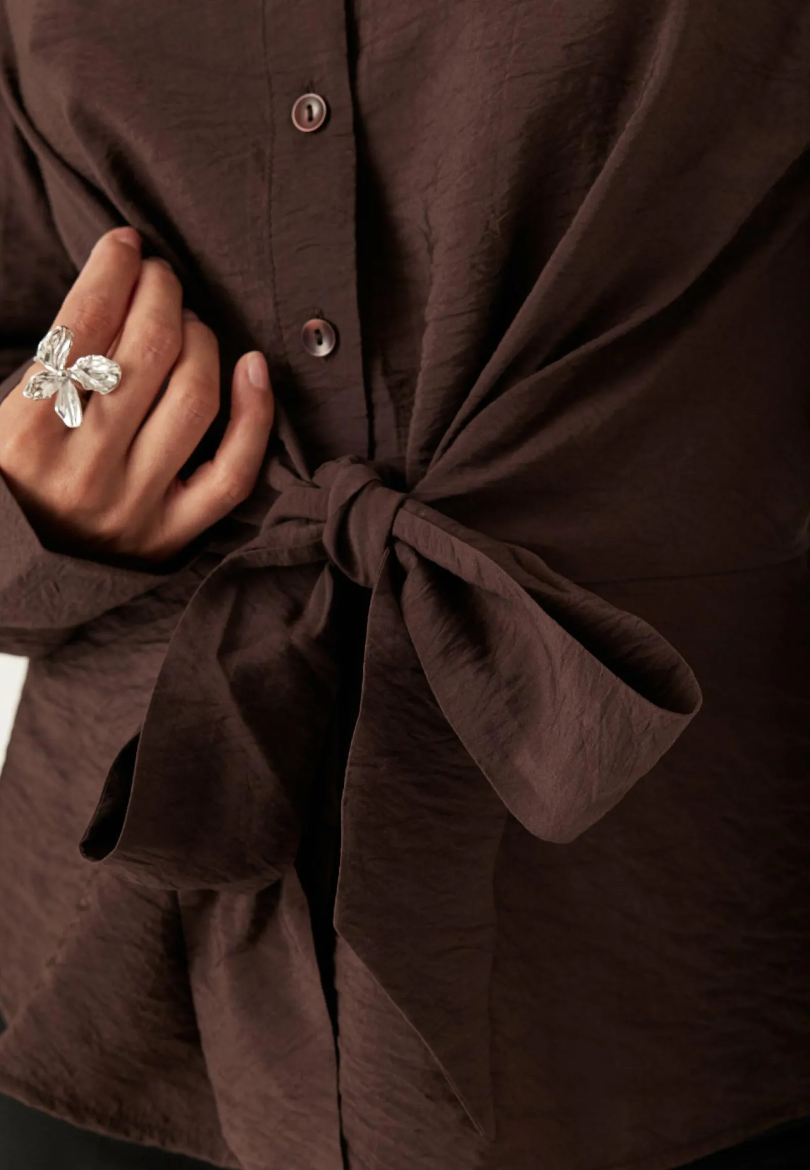 BUBBLEROOM Rusetilliset Puserot|Yksiväriset Puserot Ja Paidat*Tie Detail Shirt