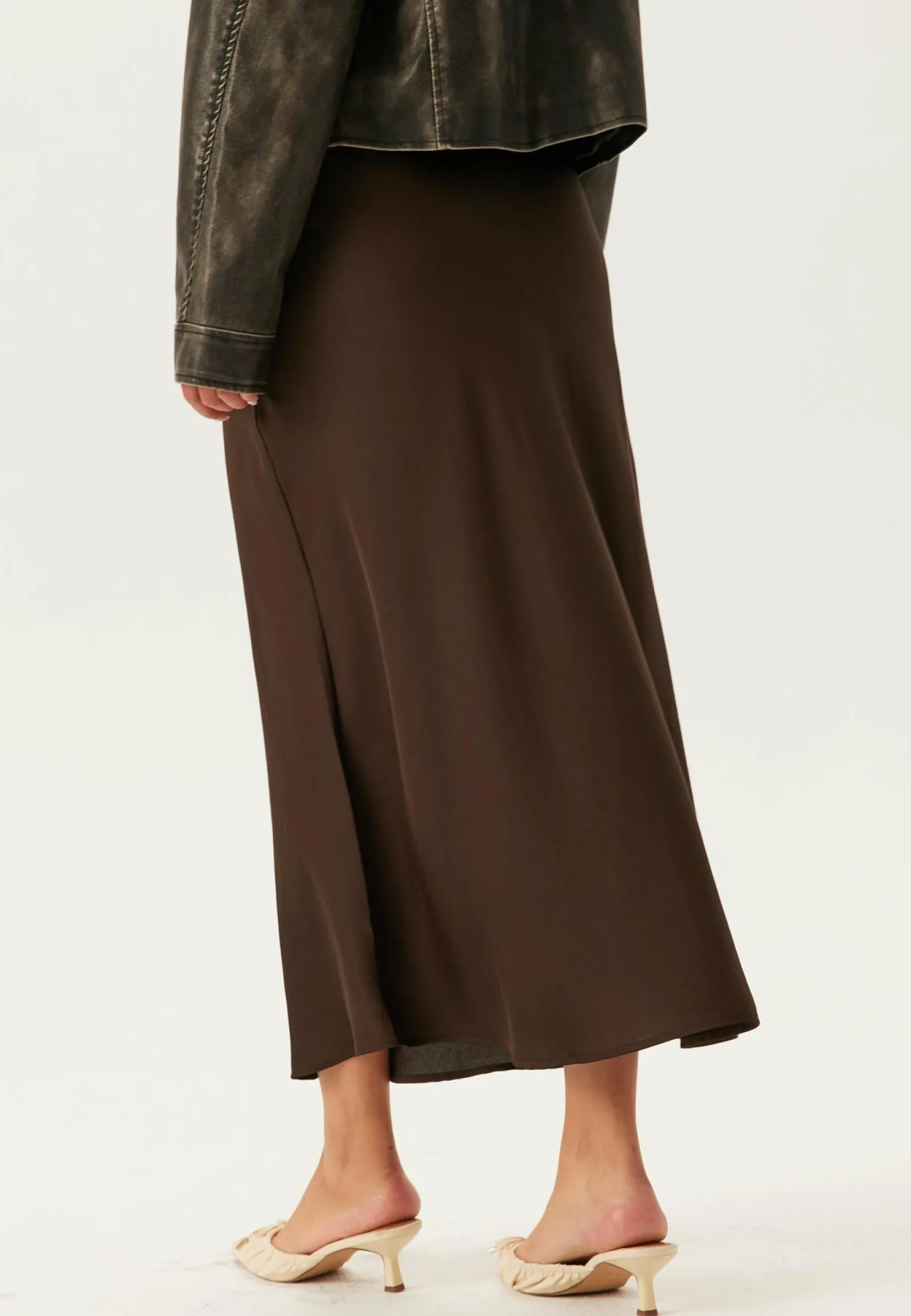 VILA Juhlameet|Satiinihameet*Viellette Hw Midi Skirt
