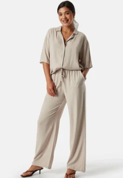 VILA Leveälahkeiset Housut|Suorat Housut*Vipricil RW Pant