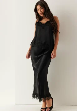 BUBBLEROOM Satiinihameet|Maxihameet*Viscose Satin Lace Skirt