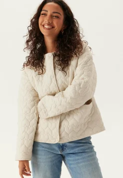 VILA Tikkitakit|Syystakit*Visilla L/S QUILTED JACKET QUI