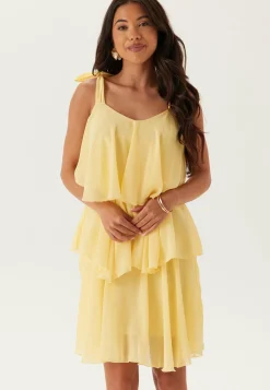 VERO MODA Röyhelömekot|Kesämekot*Vmfelicia Tiestrap Ruffle Shor