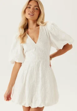 Bubbleroom Occasion Minimekot|Puhvihihalliset Mekot*V-neck Bubble Hem Short Dress