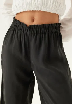 BUBBLEROOM Leveälahkeiset Housut|Keskivyötäröiset Housut*Wide Ankle Modal Trousers