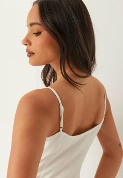 YAS Häämekot|Maximekot*cream Strap Maxi Dress